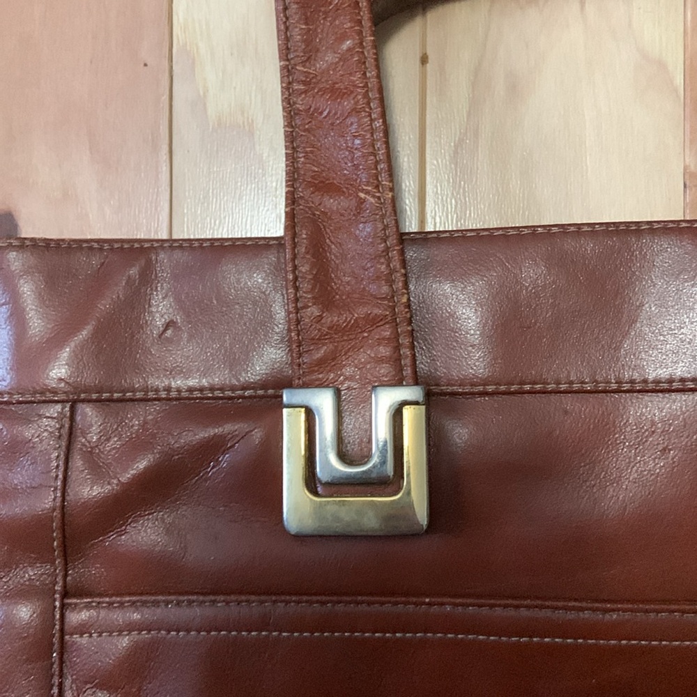 Vintage Lou Taylor Shoulder Bag With Attached Mirror and Coin Purse - Picture 4 of 16
